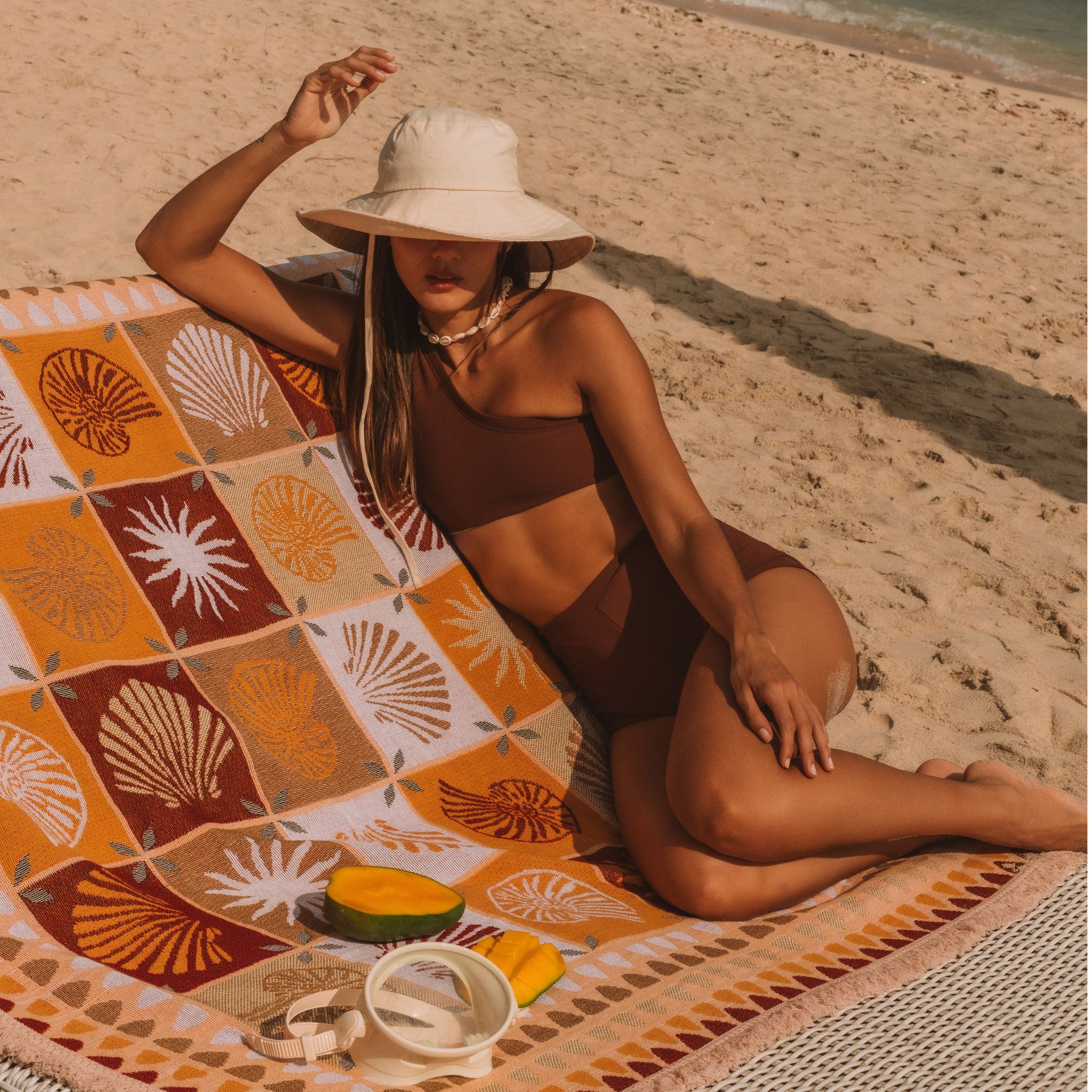 WovenThrowseashellssandwanderingfolkpicnicblanket4.jpg